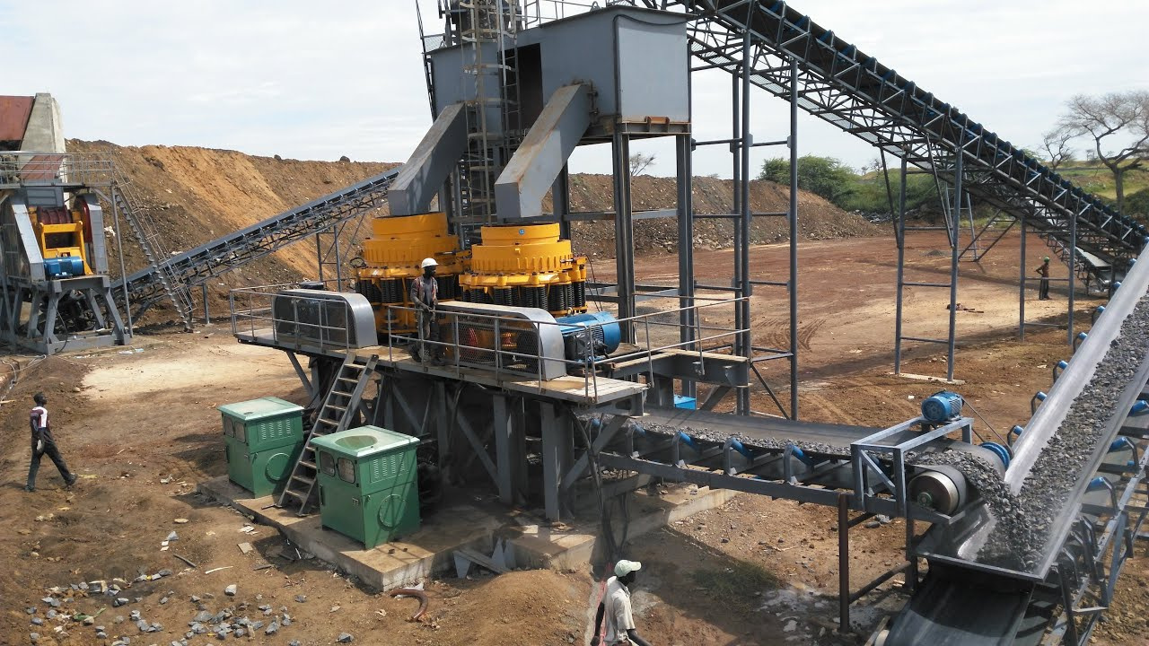 Conveyor cu centură în minerit, ciment și agricultură